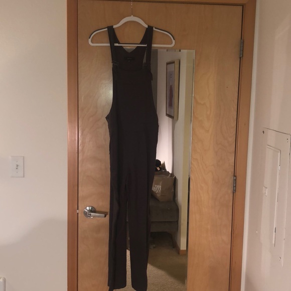 Olive Aritzia overalls - Picture 3 of 3